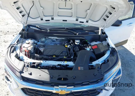 2025 Chevrolet Trax Fwd Ls из США, поврежденный, VIN KL77LFEP2SC072606